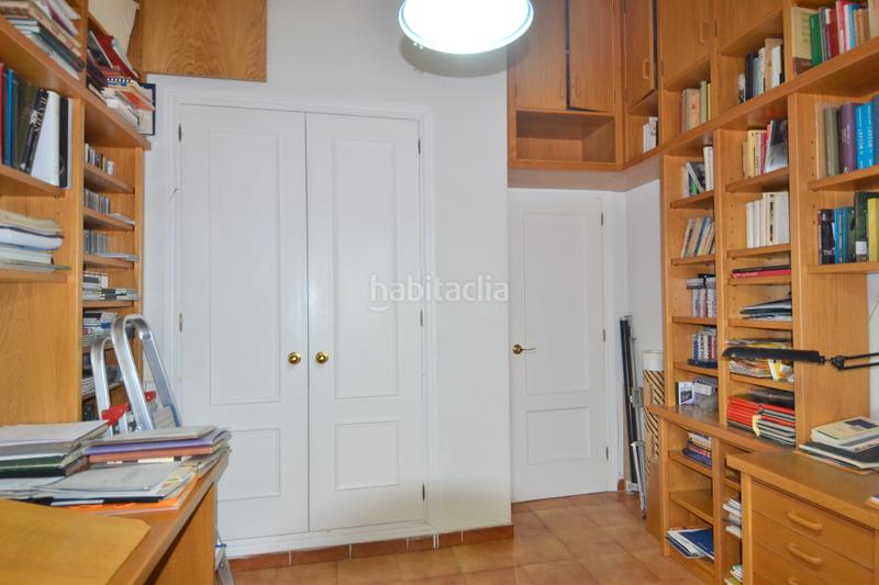 Foto d0394d65-8407-44f3-917a-ec163087f40d. Chalet con camino riscaldamento in Parquelagos-Puente Nuevo Galapagar