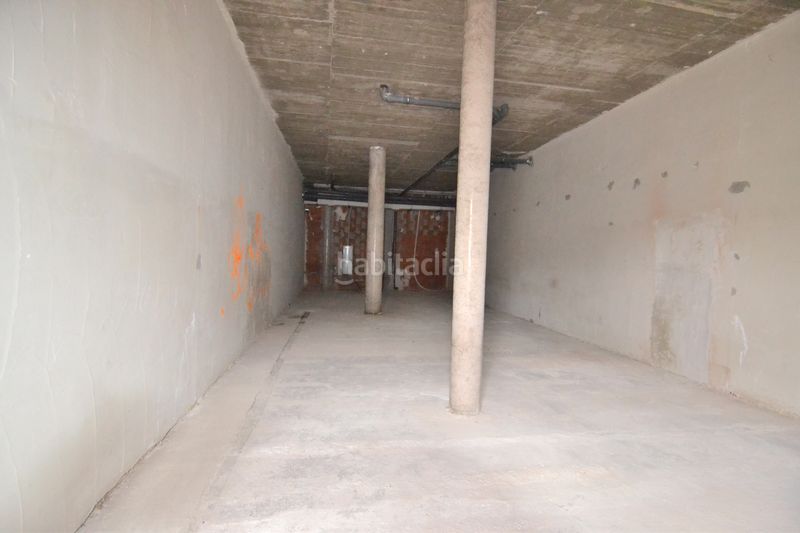 Foto 6632f1d2-9c79-407f-81d4-e235bb5d4cc5. Lloguer local comercial a avenida de juan pablo ii 111 a Tres Cantos