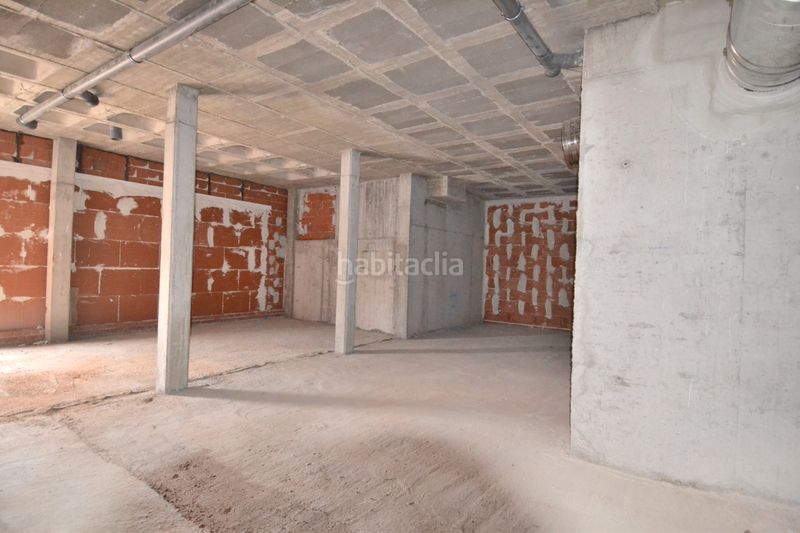 Foto dd1fed56-7b97-4daf-bd3d-46c841fb6a6b. Lloguer local comercial a avenida de juan pablo ii 111 a Tres Cantos