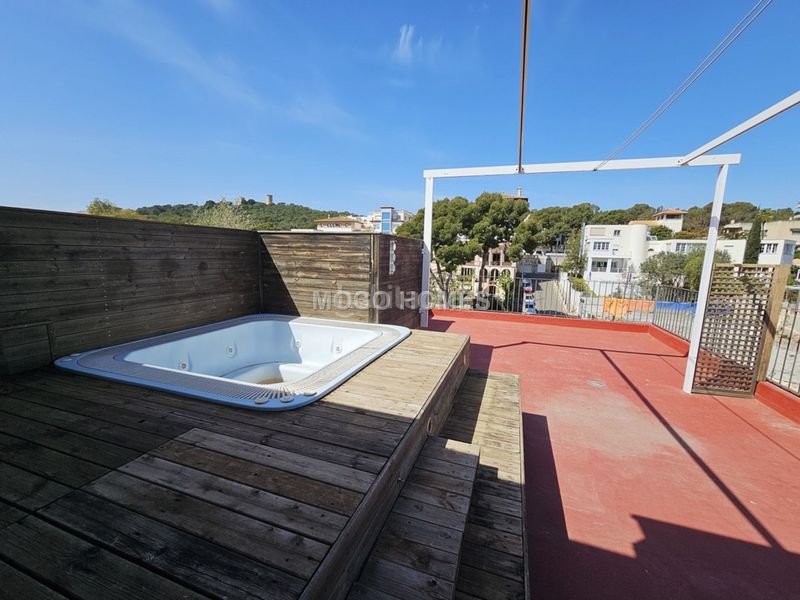 Foto 2094ec8d-7400-4134-9335-489be9629881. Àtic amb calefacció aparcament a Son Armadams Palma de Mallorca