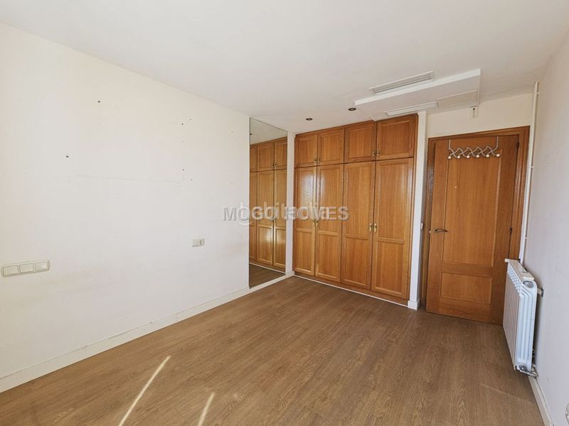 Foto e77c65b6-b0d4-41eb-85f6-7448d97013a5. Àtic amb calefacció aparcament a Son Armadams Palma de Mallorca