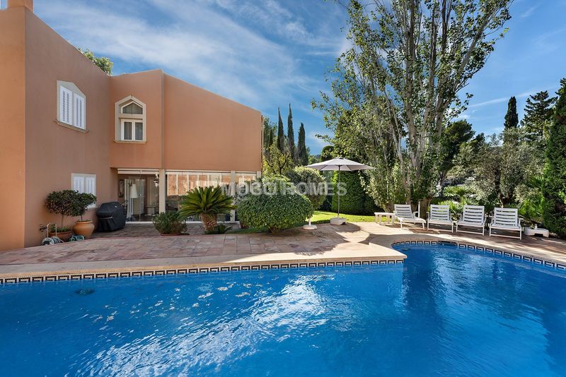 Foto 0ac8d892-83a7-4079-ac5b-d5a259ac3e79. Xalet amb calefacció aparcament piscina a Son Vida Palma de Mallorca