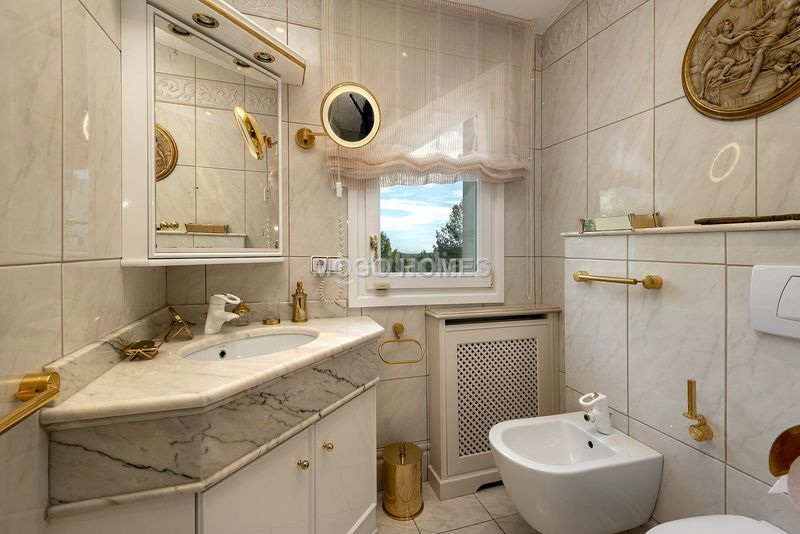 Foto 26ba74d9-7118-4764-8314-df3cbd86c6d6. Xalet amb calefacció aparcament piscina a Son Vida Palma de Mallorca