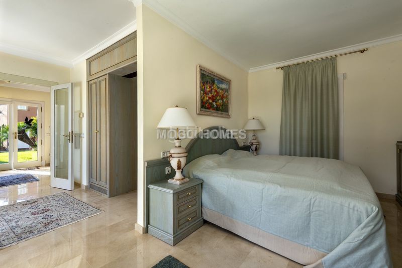 Foto 640cc16b-37bb-48d9-a007-0453eedee947. Xalet amb calefacció aparcament piscina a Son Vida Palma de Mallorca