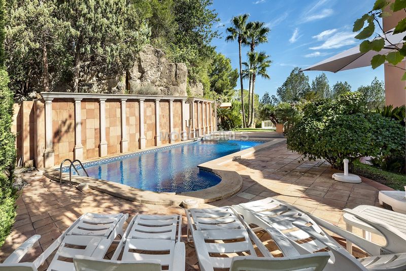 Foto 7a23389b-02a9-44ae-9f6f-9c5efb3842eb. Xalet amb calefacció aparcament piscina a Son Vida Palma de Mallorca