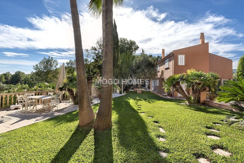 Foto 8f8b59fd-c1e3-4d0f-a2a3-2bcb652274a3. Xalet amb calefacció aparcament piscina a Son Vida Palma de Mallorca