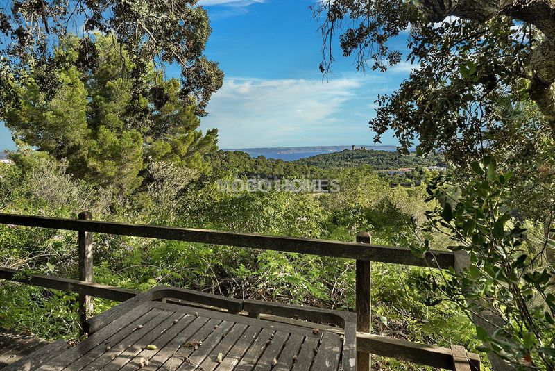 Foto b1bb2312-b837-4f7e-a05b-2a6a4e9dc0c4. Xalet amb calefacció aparcament piscina a Son Vida Palma de Mallorca