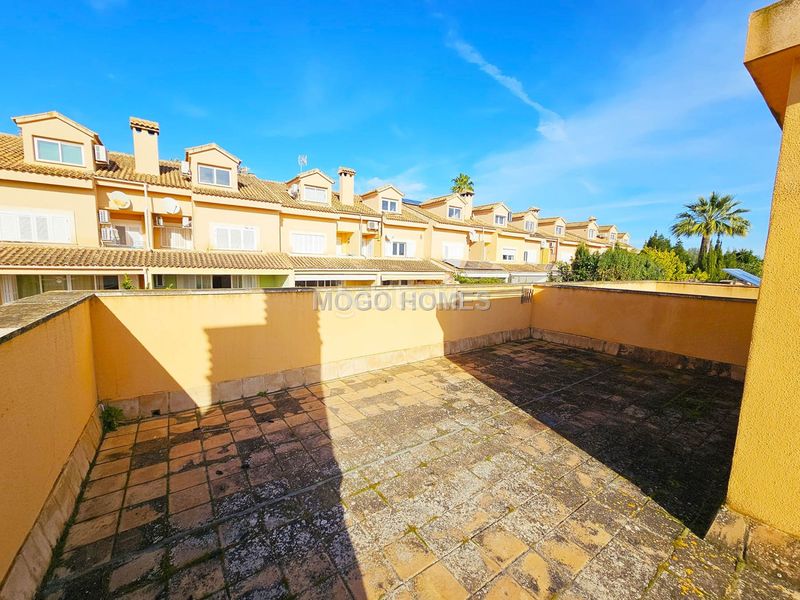 Foto 288e0118-d654-4d84-942c-b56880f4e2b7. Casa adossada amb calefacció a Sant Agustí Palma de Mallorca