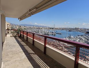 Location Appartement à Son Armadams. Espectacular piso de lujo  con terraza y vistas al mar en primer