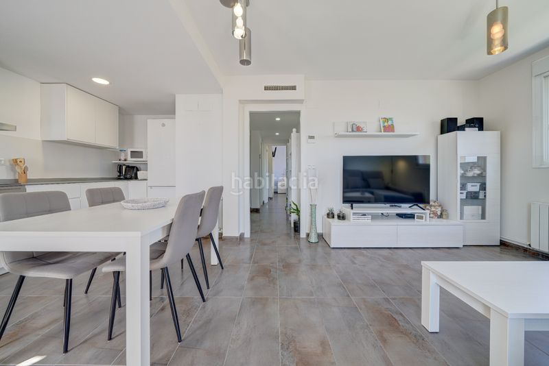 Foto ff5ec987-8a11-45d8-9953-70029f6d9080. Ático en Platja de la Pobla de Farnals Pobla de Farnals (la)