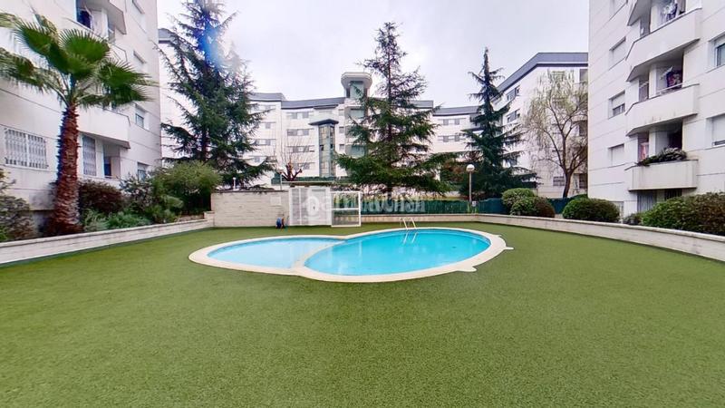 Foto d69da1ba-996d-4af9-88ce-3ed0bc50c264. Appartamento con piscina in Can Tiana Ripollet