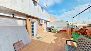 Etagenwohnung in Pont Vell. Piso en venta en ripollet