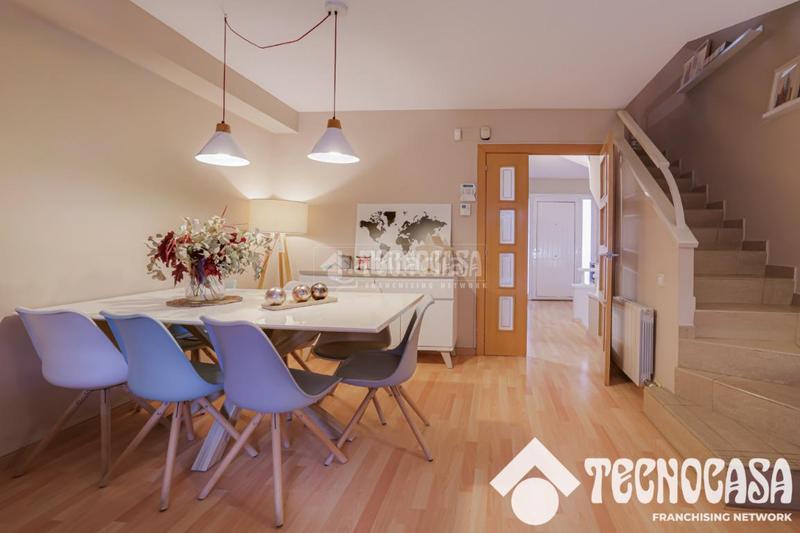 Foto 08c69d99-af1b-4240-b925-0b2a611668f7. Casa pareada casa en venta en Serraparera Cerdanyola del Vallès