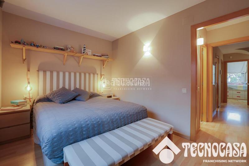 Foto b61686e5-fb78-45fd-aa37-ce573189e737. Casa pareada casa en venta en Serraparera Cerdanyola del Vallès