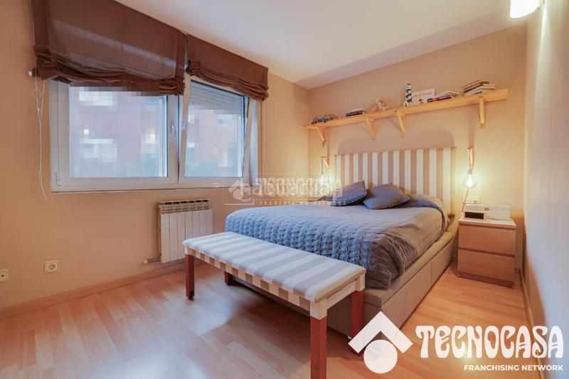 Foto cc146b43-642d-478e-b8c2-6e6a9199f6b0. Casa pareada casa en venta en Serraparera Cerdanyola del Vallès