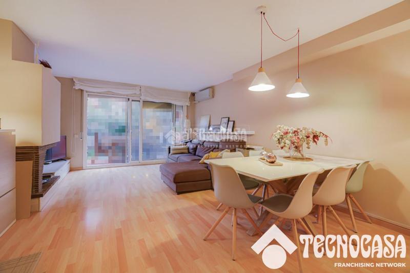 Foto da2285f6-e2db-4f01-90f3-f6a06504eed4. Casa pareada casa en venta en Serraparera Cerdanyola del Vallès