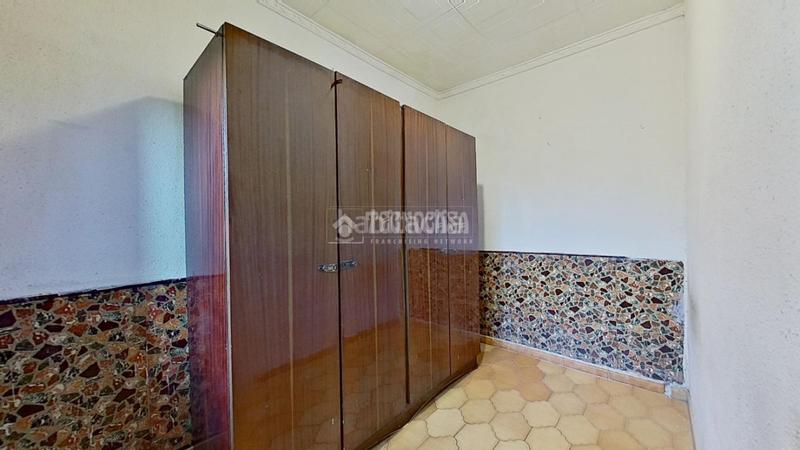 Foto 87aecf29-b18a-43bd-8949-eb54a1ffbd70. Flat in Pont Vell Ripollet