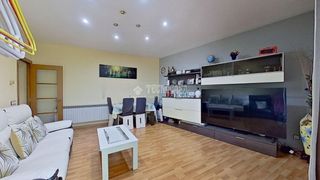 Pis a Font Verda. Piso en venta en granollers