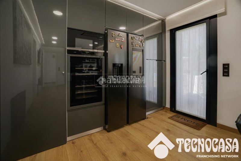 Foto 36bef740-69c5-4f1e-8a84-29551065f6cb. Casa amb aparcament a Canovelles