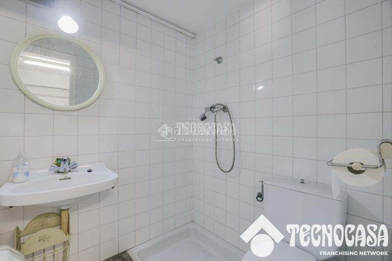 Foto 59d7b78d-263d-4128-97fd-1649b20de36c. Casa amb aparcament a Canovelles