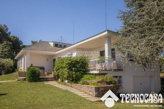 Casa a Canovelles. Casa en venta en canovelles