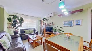 Pis a Pont Vell. Piso en venta en ripollet