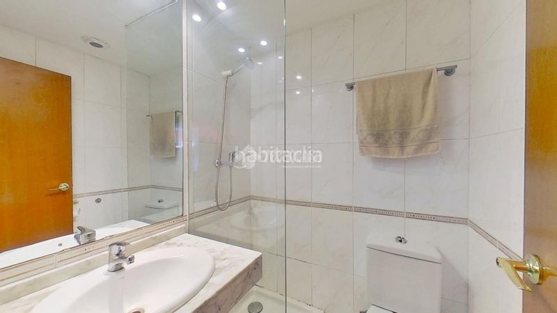 Foto 977529f0-4676-4dca-b41f-3910893c7c4e. Pis a Pont Vell Ripollet