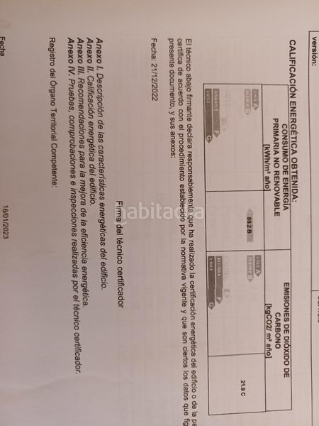 Foto 158eee45-2bc4-4598-a8b4-117d582f3539. Casa bifamiliare con camino riscaldamento parcheggio piscina in Seseña