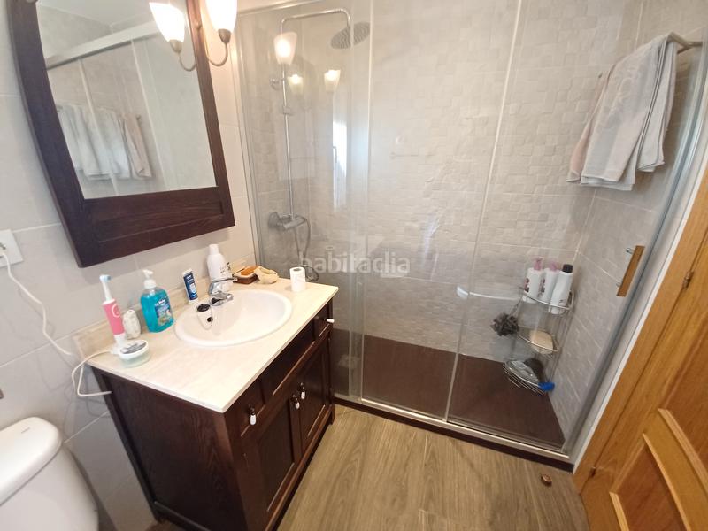 Foto afb2909f-8bf7-48e9-800a-e0f2dc267e03. Casa bifamiliare con camino riscaldamento parcheggio piscina in Seseña