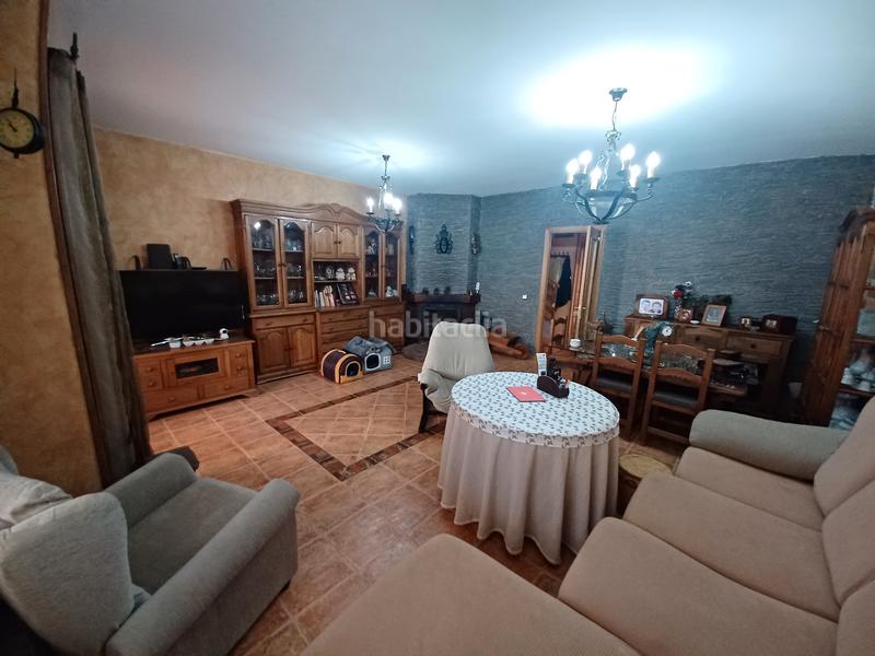 Foto c39b6187-02be-4796-b6dd-cf4fa45bf21e. Casa bifamiliare con camino riscaldamento parcheggio piscina in Seseña