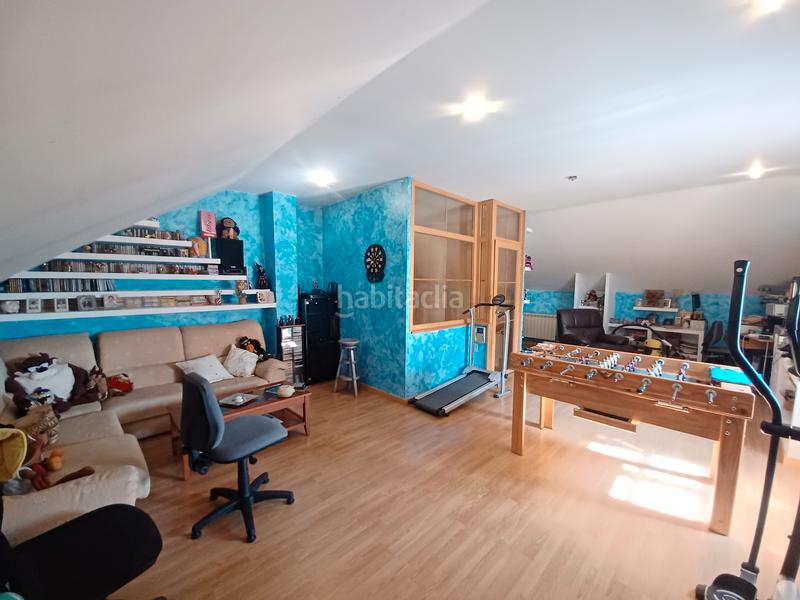 Foto f1f3d4bc-56ad-412e-8994-bd1cadb9f5dd. Casa bifamiliare con camino riscaldamento parcheggio piscina in Seseña