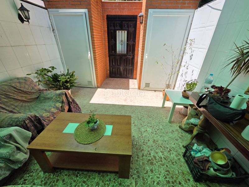 Foto 90835922-8d3d-4b2d-bbcf-f28823ad0911. Casa adossada amb calefacció a Entrevías Madrid