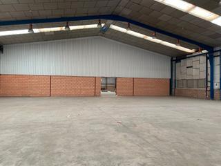 Miete Fabrikhalle  Plaça del país valencià,