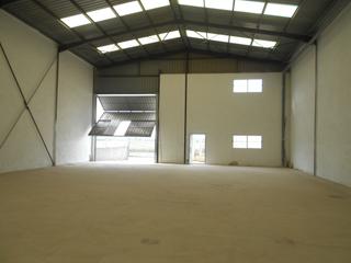 Nau industrial  Carrer dels ferradors. Nave en venta