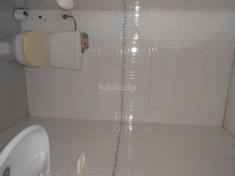 Foto 7eccc362-0585-4fea-8397-42b90e7a28a0. Local comercial a La Creu Coberta Valencia