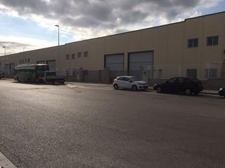 Lloguer Nau industrial  Calle sector 13-c-5. Nave alquiler