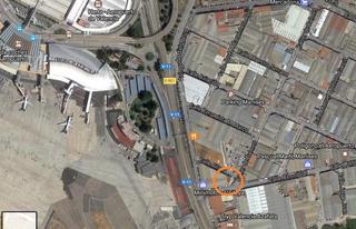 Nau industrial a Polígono del Aeropuerto. Edificio 3 plantas