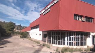 Fabrikhalle in Millares. Venta de parcela y nave industrial