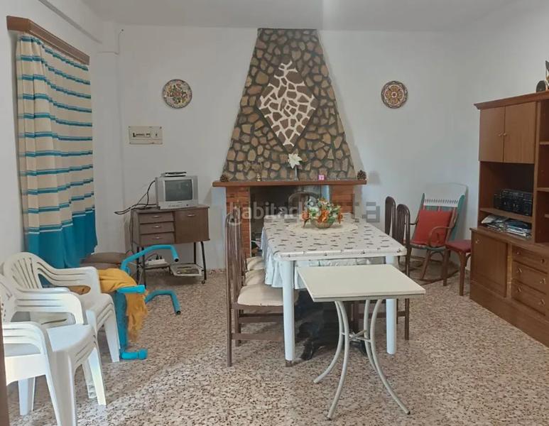 Foto 420e74a7-fbe7-4f62-befb-43d080d73da6. Chalet con camino parcheggio piscina in Las Pedrizas Chiva