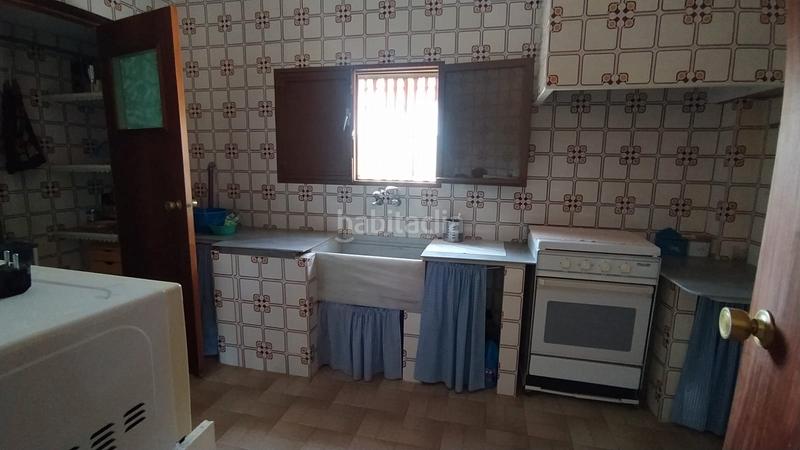 Foto f140ff3b-2962-41f6-a74f-d09432b78925. Chalet con camino parcheggio piscina in Las Pedrizas Chiva