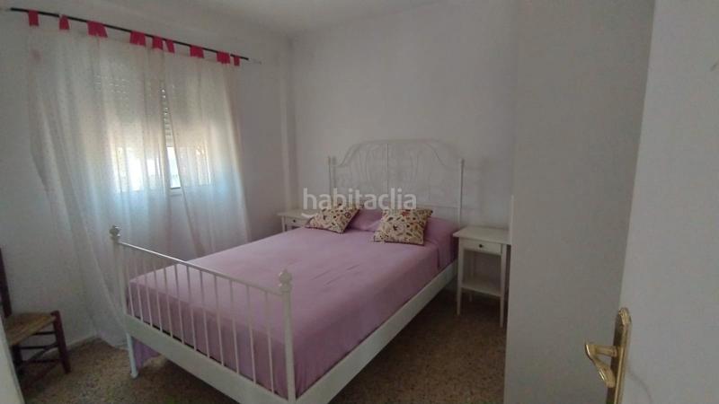 Foto a7a582e3-57f3-4c75-98a4-0f79c1781c50. Xalet amb xemeneia aparcament piscina a Riba - roja de Túria