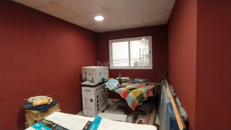 Foto b50a8bc6-5e07-45c7-82a5-e1c4028a75e0. Rent industrial building with heating in Polígono del Aeropuerto Manises