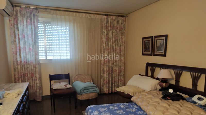 Foto b7da6702-f7dd-4348-98a6-456bbd25d457. Pis amb xemeneia aparcament a Centro Ciudad Manises