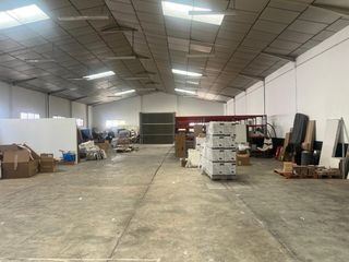 Miete Fabrikhalle in Quart de Poblet. Alquiler de nave