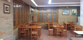 Lloguer Local Comercial a Carrer de les roses 2. Alquiler de local