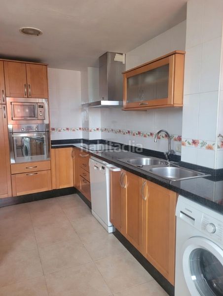 Foto 39dd0381-c432-4a2a-823d-00ab2222348e. Casa a plaça del castell 8 a Centro Ciudad Manises