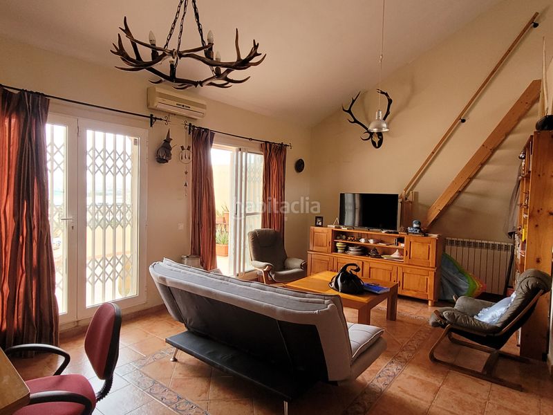 Foto 7bdbfda2-8d4d-41a1-b04a-ddab38980b6e. Casa a plaça del castell 8 a Centro Ciudad Manises