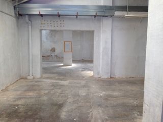 Alquiler Nave industrial en Polígono del Aeropuerto. Alquiler de nave