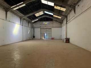 Miete Fabrikhalle  Carrer aviació. Alquiler de nave