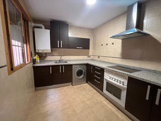 Dúplex a Velilla de San Antonio. Dúplex reformado para entrar a vivir